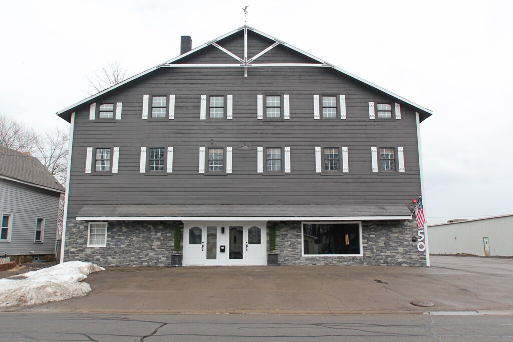 150 Orchard St, ster, NY 14580