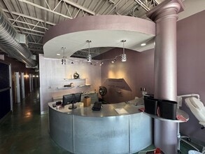 505 S Mattis Ave, Champaign, IL for lease Interior Photo- Image 2 of 4