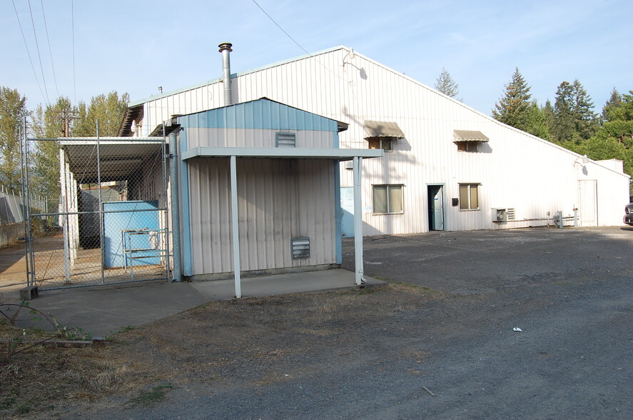 1305 Clark Mill Rd, Sweet Home, OR for lease - Building Photo - Image 2 of 2