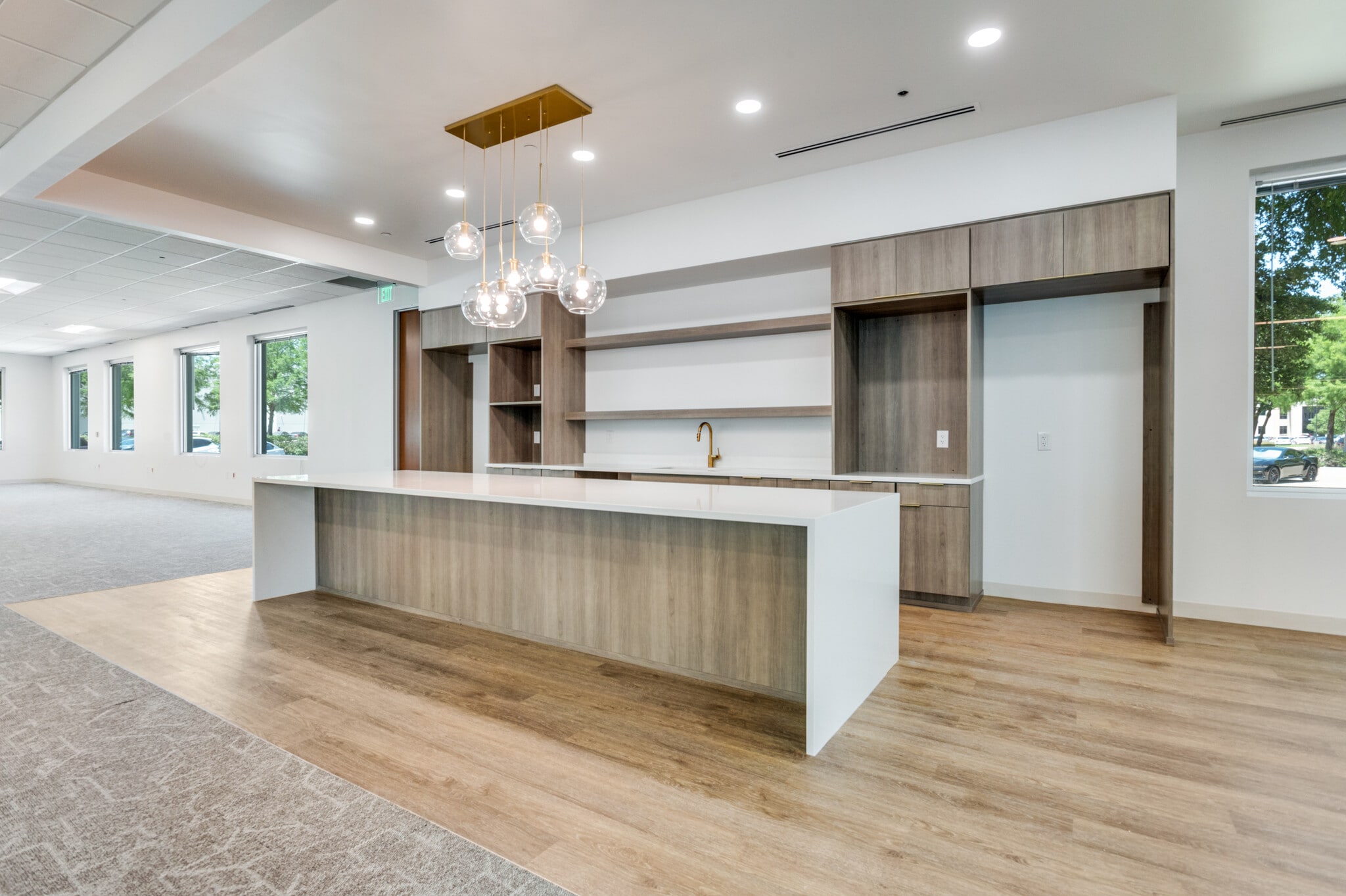 4200 Regent Blvd, Irving, TX for lease Interior Photo- Image 1 of 6
