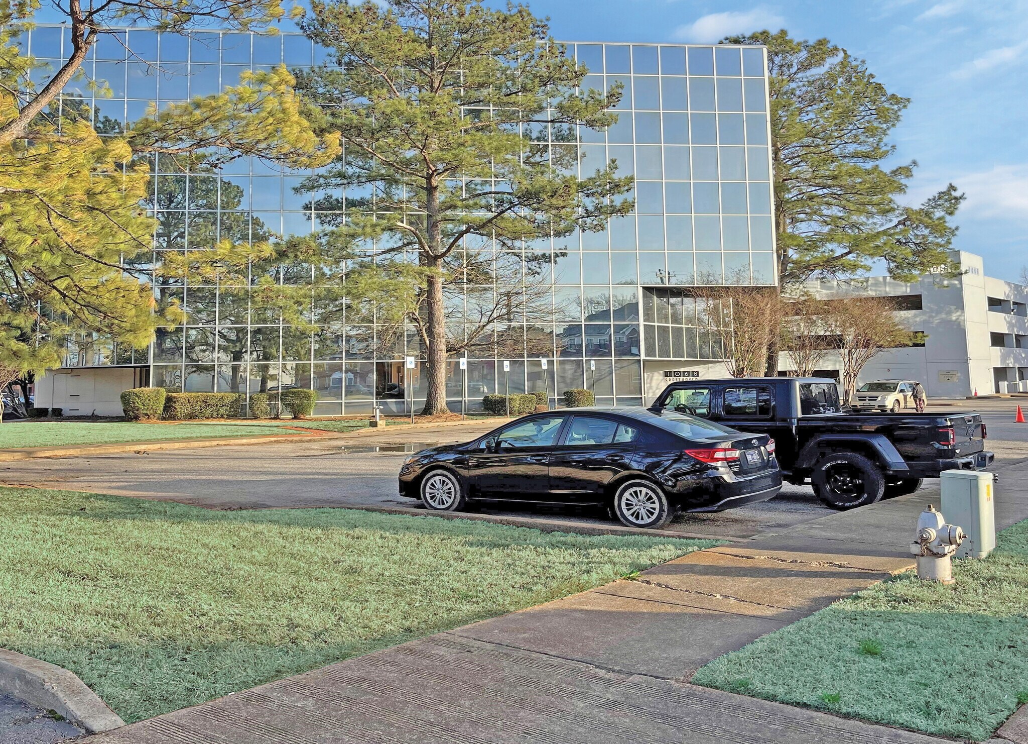 1068 Cresthaven Rd, Memphis, TN 38119 Office for Lease