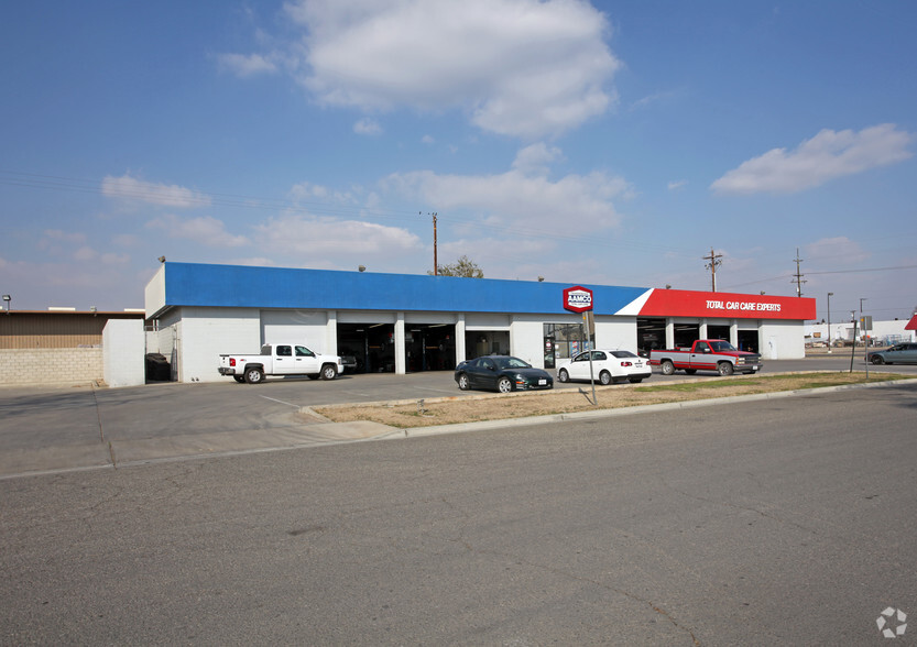 1401 Union Ave, Bakersfield, CA for sale - Building Photo - Image 2 of 2