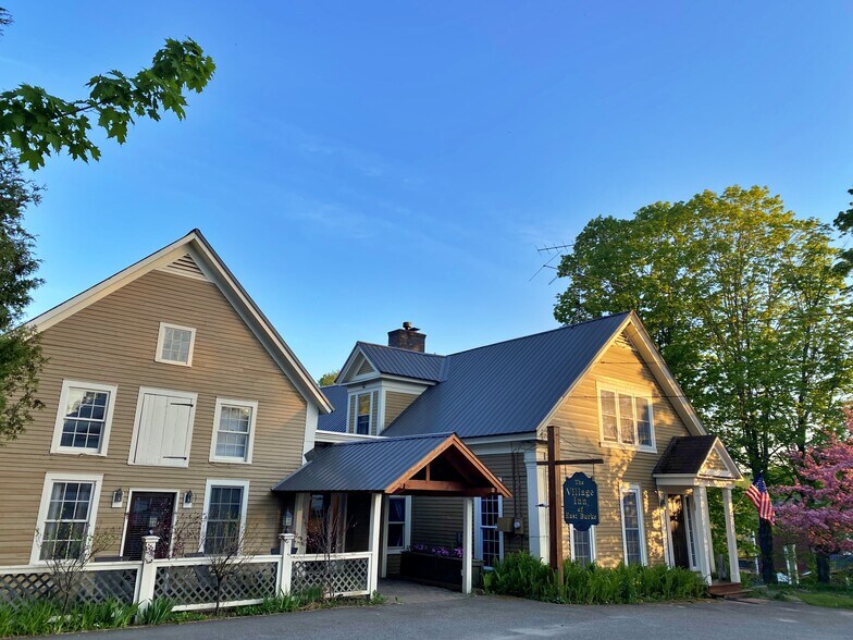 606 Vt 114 Route, East Burke, VT 05832