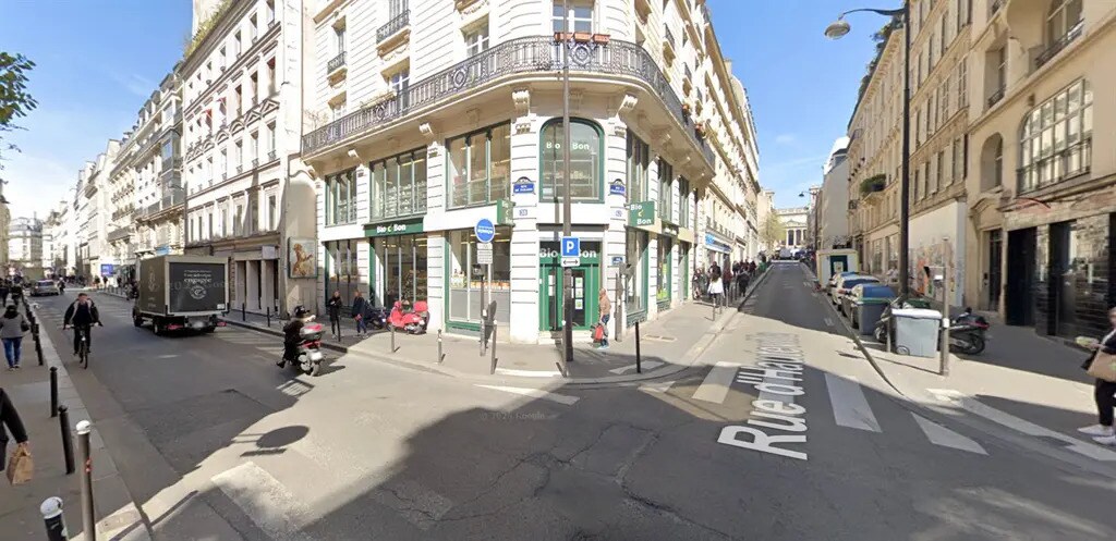 Office in Paris for lease Building Photo- Image 1 of 6
