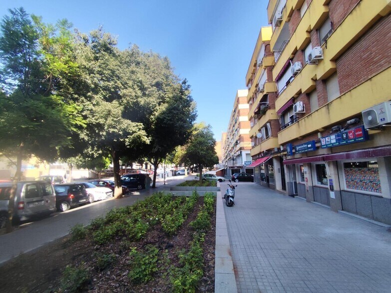 Retail in Córdoba for sale - Building Photo - Image 1 of 10