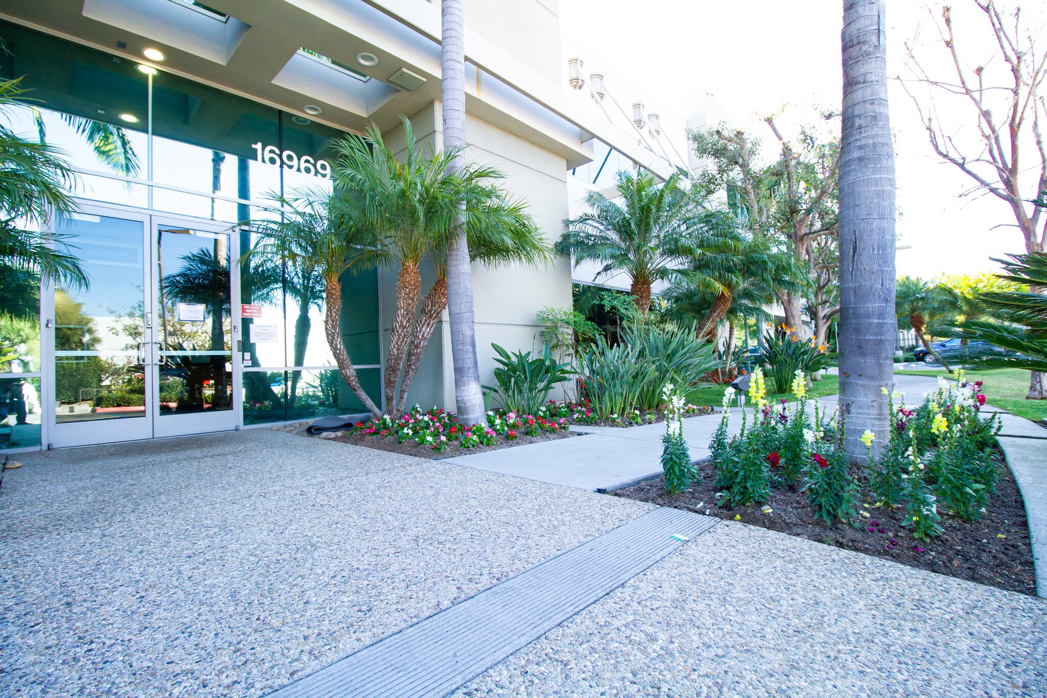 16969 Mesamint St, San Diego, CA for lease Building Photo- Image 1 of 4