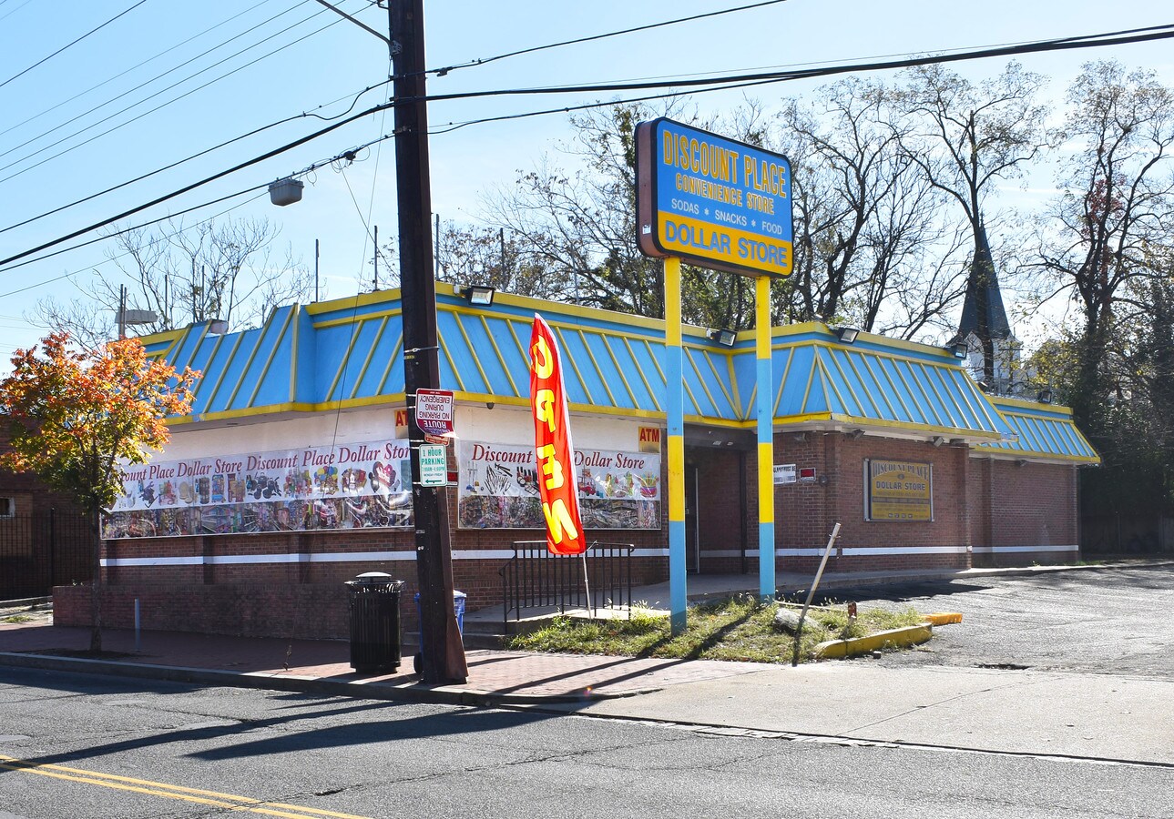 1337 Good Hope Rd SE, Washington, DC 20020