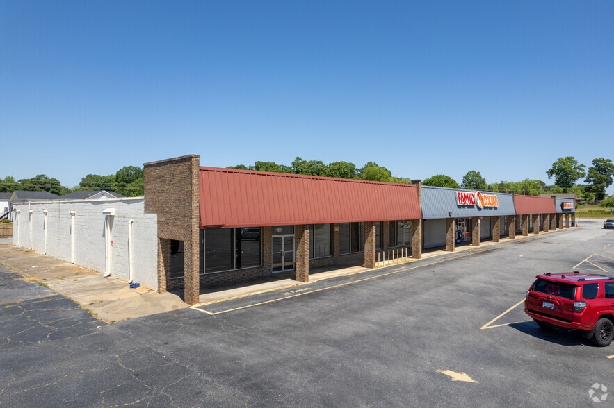 1402 E River St, Anderson, SC for sale - Primary Photo - Image 1 of 1