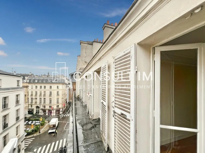 Office in Paris for lease - Building Photo - Image 2 of 9