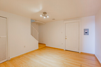 517-529 S 4th St, Philadelphia, PA for lease Interior Photo- Image 2 of 9