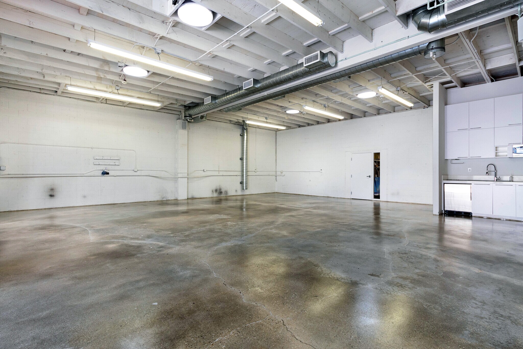 114 Standard St, El Segundo, CA for sale Interior Photo- Image 1 of 1