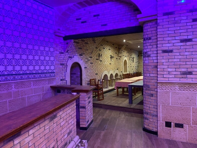 Retail in Palma, Islas Baleares for sale - Interior Photo - Image 2 of 9