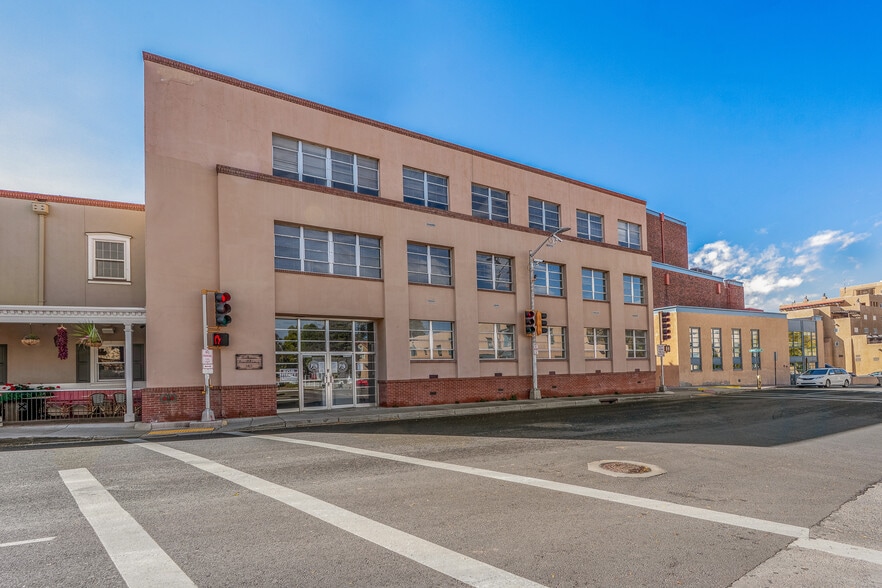 142 W Palace Ave, Santa Fe, NM for sale - Building Photo - Image 2 of 25