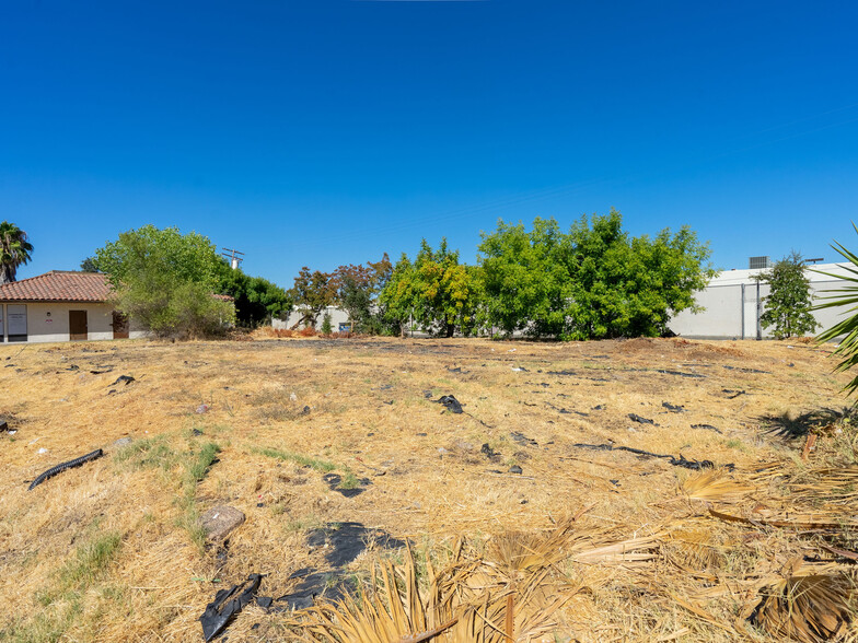 5725 Marconi Ave, Carmichael, CA for sale - Building Photo - Image 3 of 14