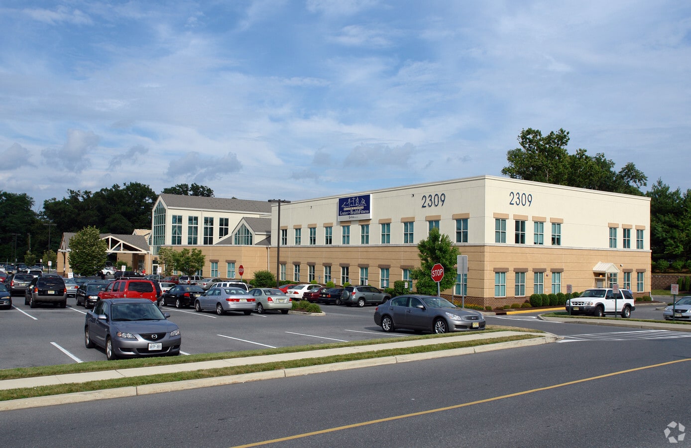 2309 Evesham Rd, Voorhees, NJ 08043