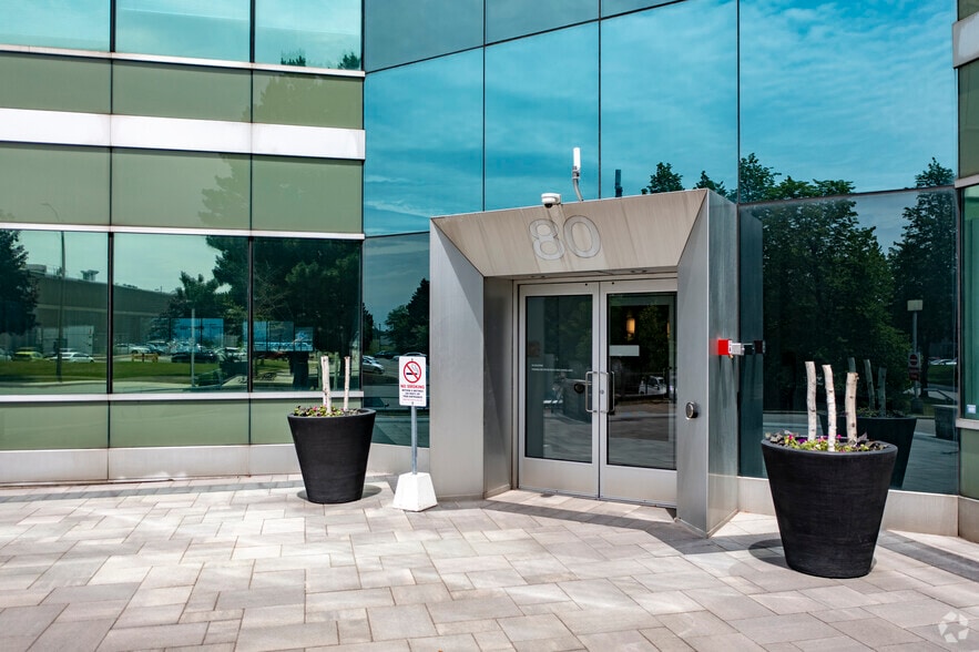 80 Micro Ct, Markham, ON for lease - Building Photo - Image 3 of 6