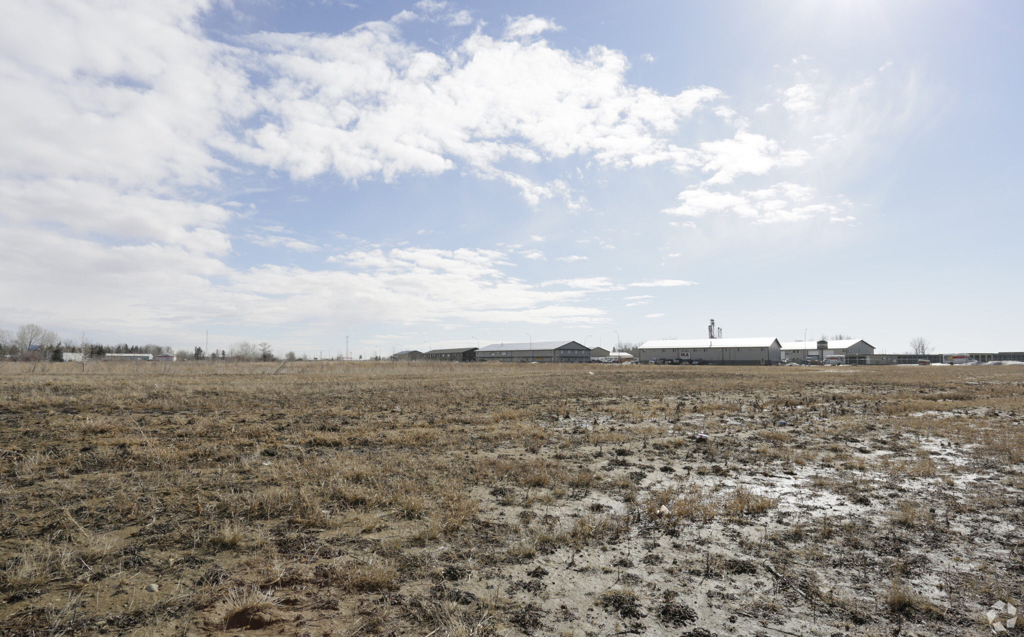 107 Canal Ave, Strathmore, AB for sale Primary Photo- Image 1 of 1