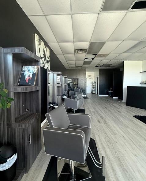 25241-25251 Eureka Rd, Taylor, MI for lease - Building Photo - Image 3 of 21