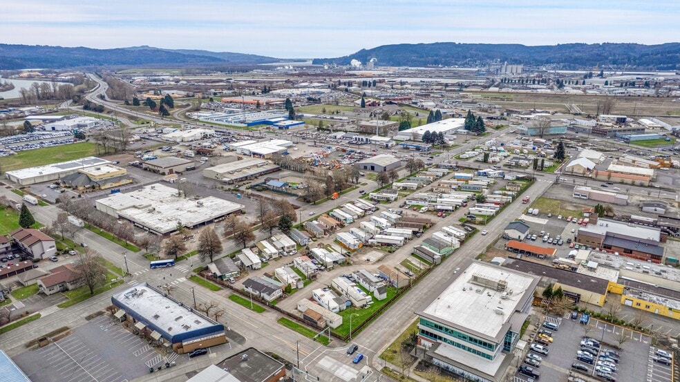 1112 Tennant Way, Longview, WA for sale - Building Photo - Image 2 of 6