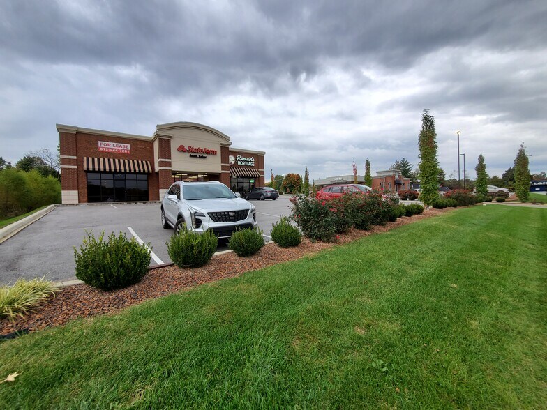 2855 Charlestown Rd, New Albany, IN 47150