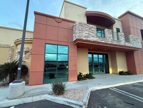 79200 Corporate Center Dr, La Quinta, CA for lease Building Photo- Image 1 of 22