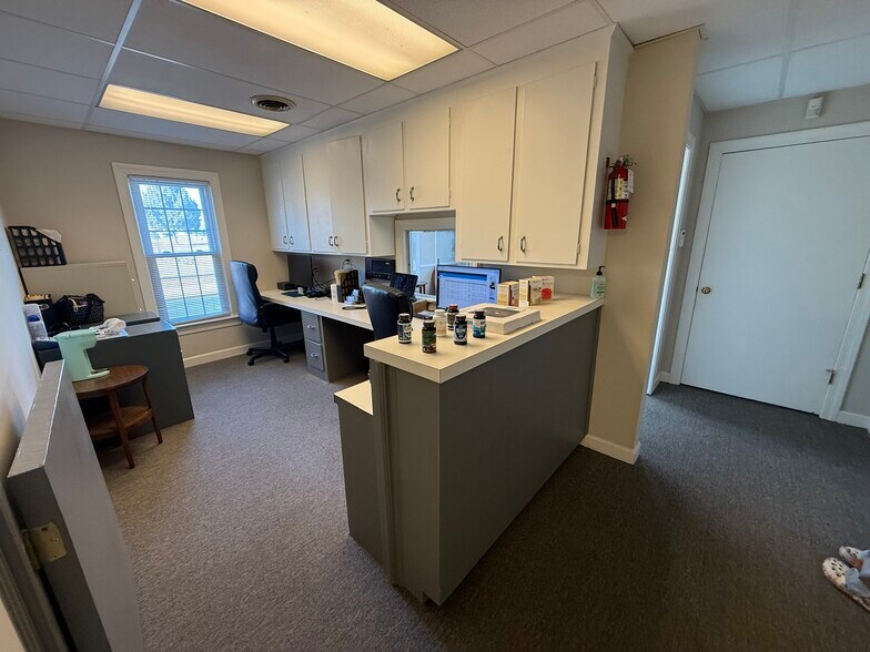 2639 Sunset Ave, Rocky Mount, NC for lease - Building Photo - Image 3 of 5