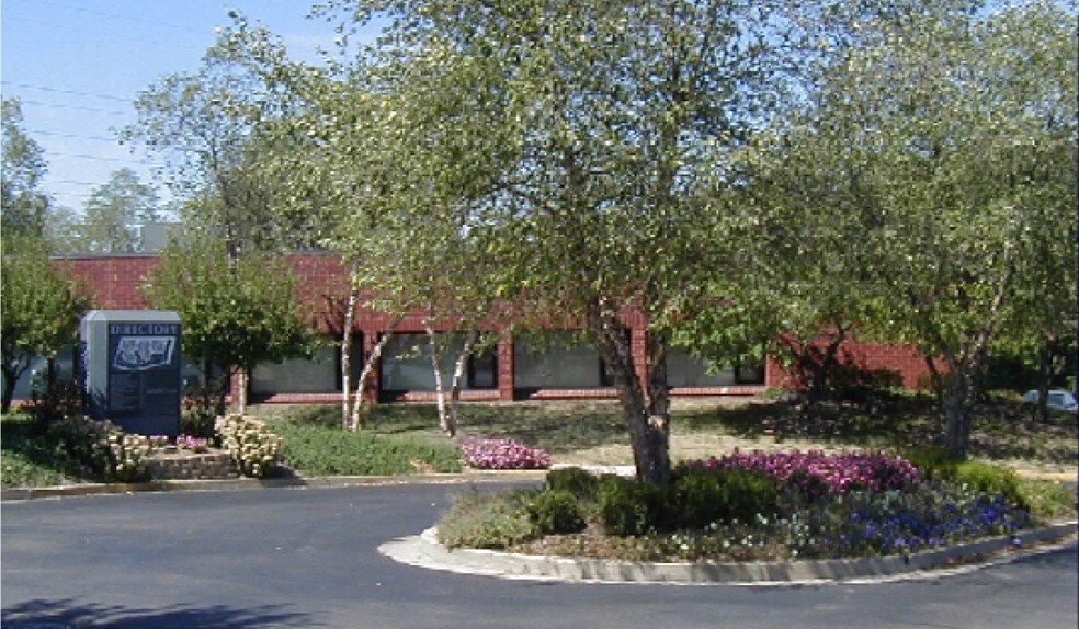 2201 Regency Rd, Lexington, KY for lease - Building Photo - Image 2 of 8
