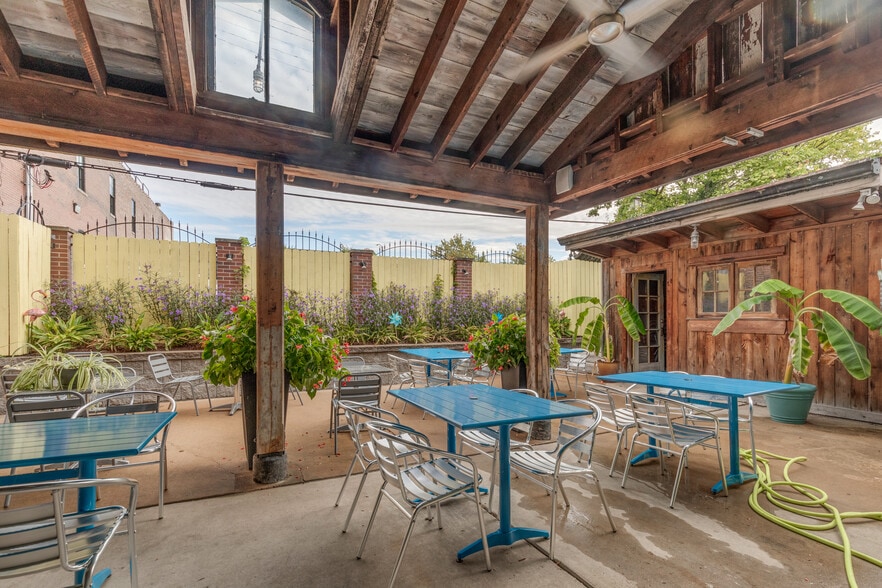 3131 Olive St, Saint Louis, MO for sale - Building Photo - Image 2 of 8