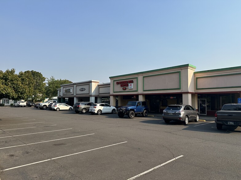 5014-5038 River Rd N, Keizer, OR for lease - Building Photo - Image 3 of 6