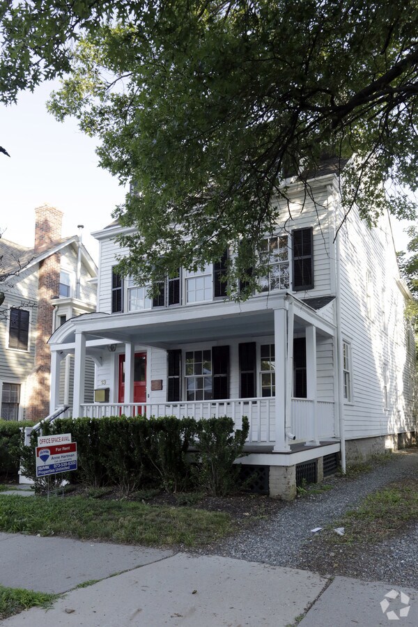 13 James St, Morristown, NJ 07960