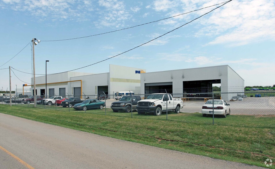 3401 S Radio Rd, El Reno, OK for sale - Building Photo - Image 2 of 2
