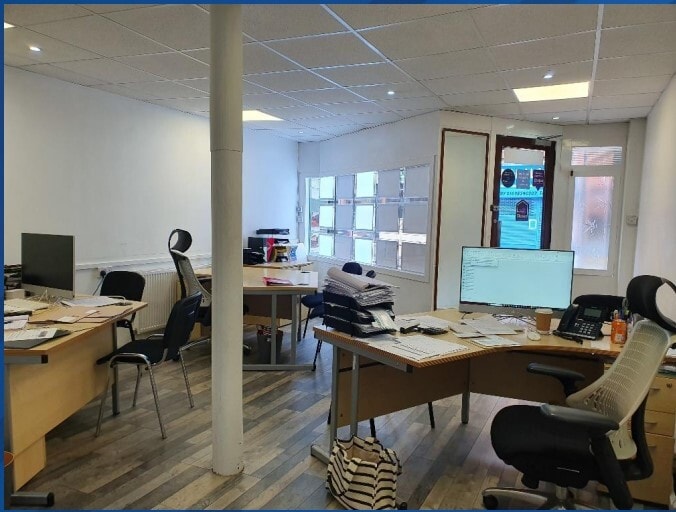 206 Main St, Wishaw, NLK ML2 7LU - Unit 206 -  - Interior Photo - Image 1 of 2