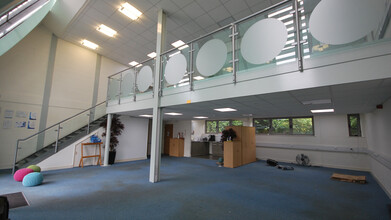 Desford Ln, Ratby for lease Interior Photo- Image 1 of 4