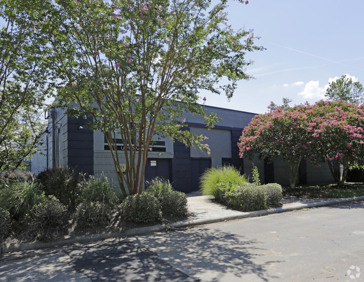 935 S Summit Ave, Charlotte, NC 28208 | LoopNet
