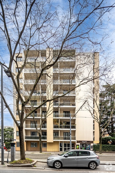 137 Avenue Thiers, Lyon for sale - Building Photo - Image 2 of 8
