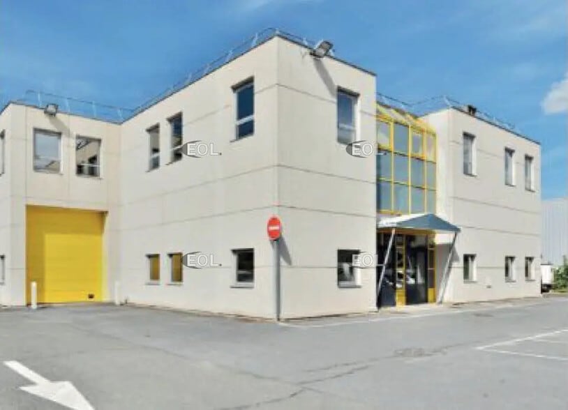 Flex in Villeneuve-la-Garenne for lease - Building Photo - Image 1 of 26
