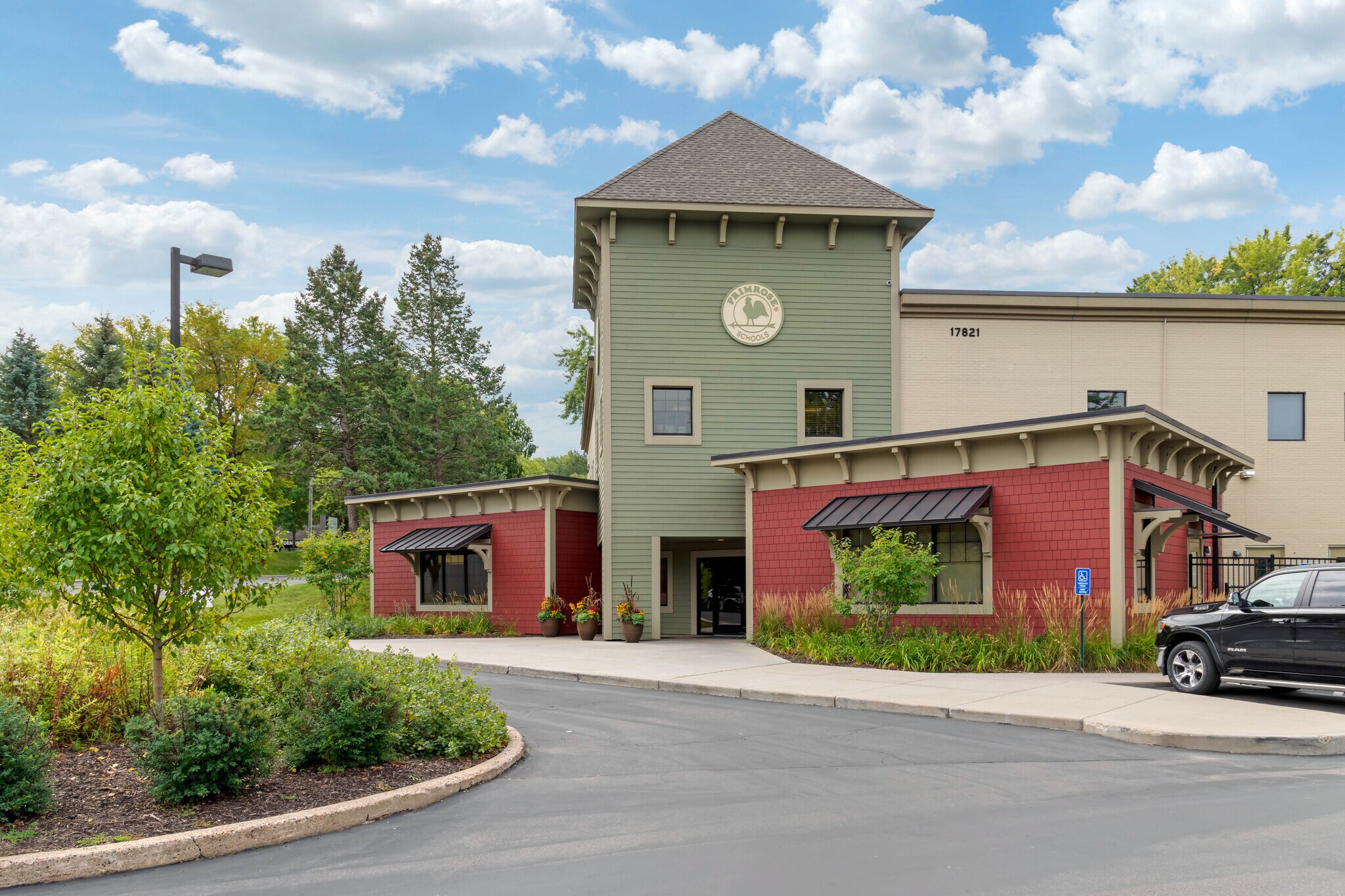 17821 Highway 7, Minnetonka, MN for sale Building Photo- Image 1 of 1