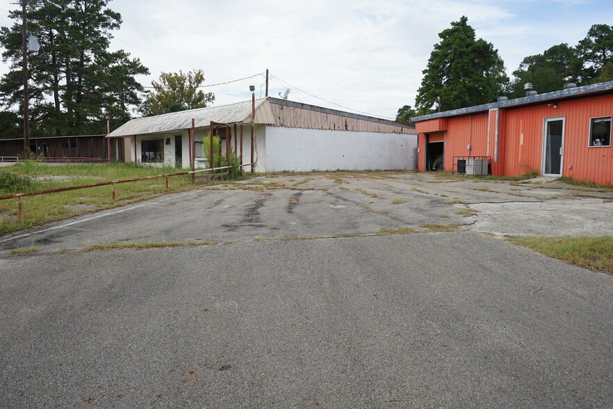 20 Flys St, Shepherd, TX for sale - Building Photo - Image 2 of 27