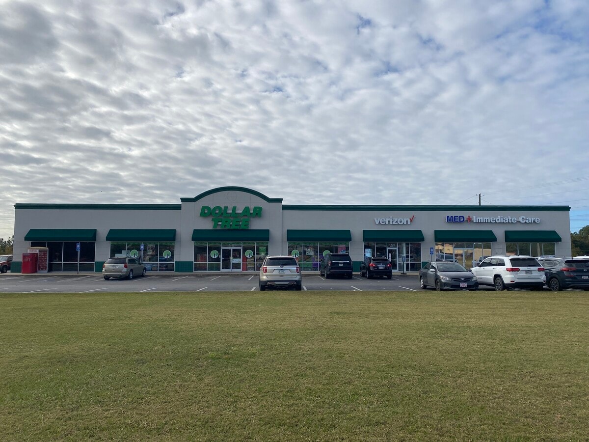 1120 Indian Dr, Eastman, GA 31023