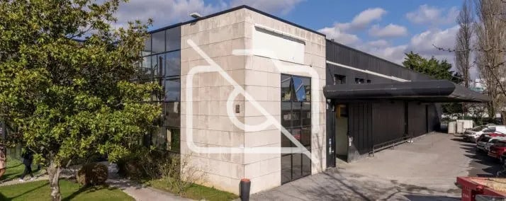 Industrial in Palaiseau for lease Building Photo- Image 1 of 6