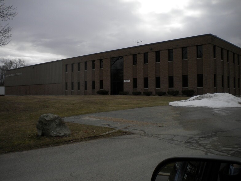 284 Bodwell St, Avon, MA 02322