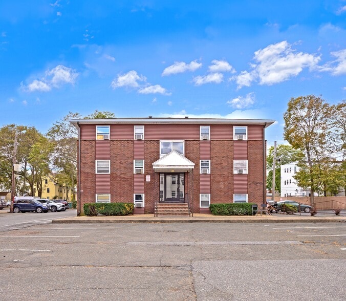 108 Franklin St, Lynn, MA for sale - Building Photo - Image 2 of 10