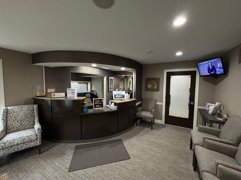 340 Egg Harbor Rd, Sewell, NJ for lease - Building Photo - Image 2 of 5