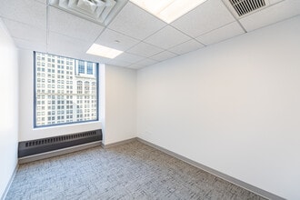 134 N LaSalle St, Chicago, IL for lease Interior Photo- Image 1 of 6