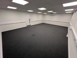 Wharf Rd, Stanford Le Hope for lease Interior Photo- Image 1 of 5