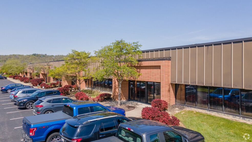 50 W TechneCenter Dr, Milford, OH for lease - Building Photo - Image 1 of 4