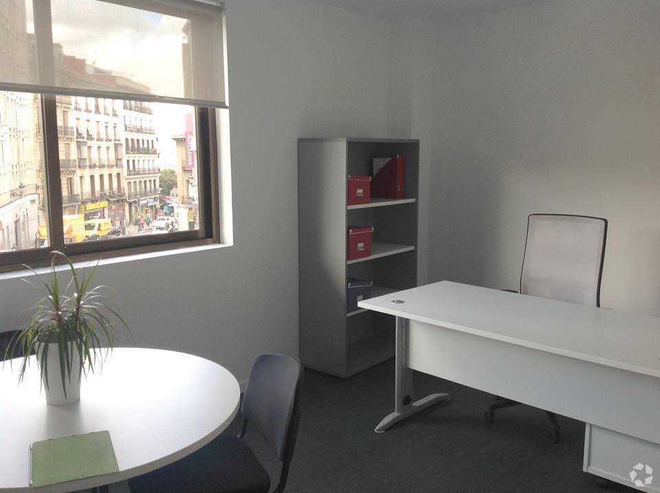 Calle Silva, 2, Madrid, Madrid for lease Interior Photo- Image 1 of 26
