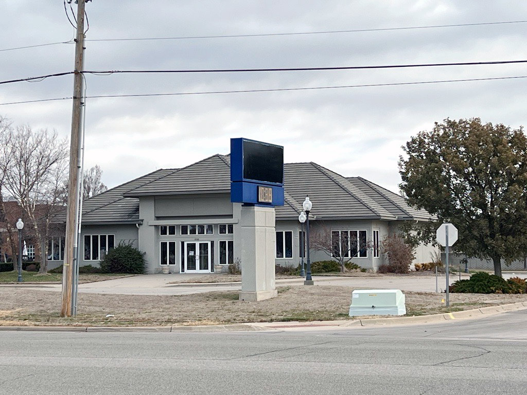 2110 N Webb Rd, Wichita, KS for sale Building Photo- Image 1 of 1