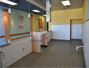 1221-1315 Highway 25 N, Buffalo, MN for lease Interior Photo- Image 1 of 2