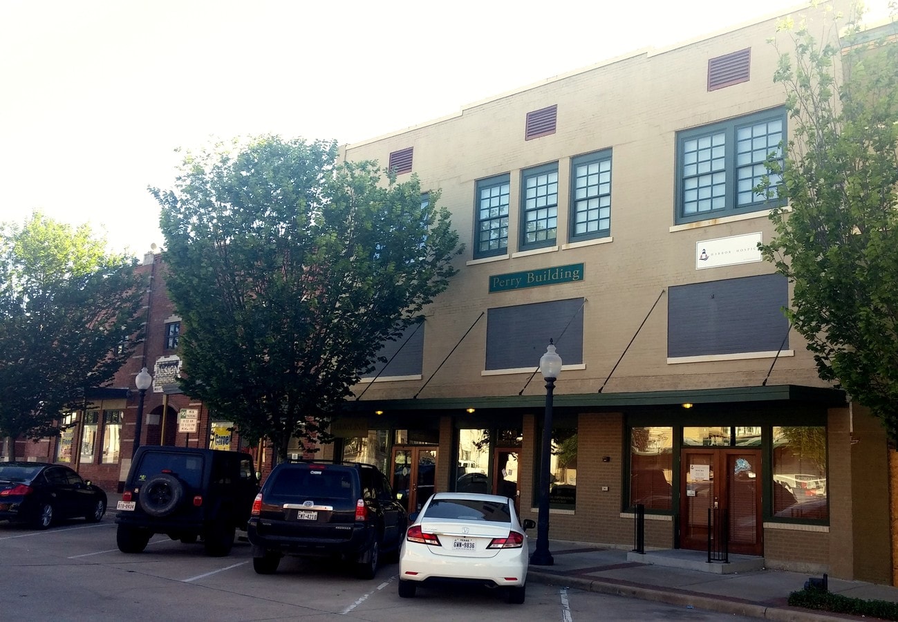 View Photo